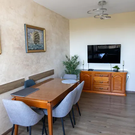 Apartment Ava Alexander - 1st Line Sea Garden Burgas City